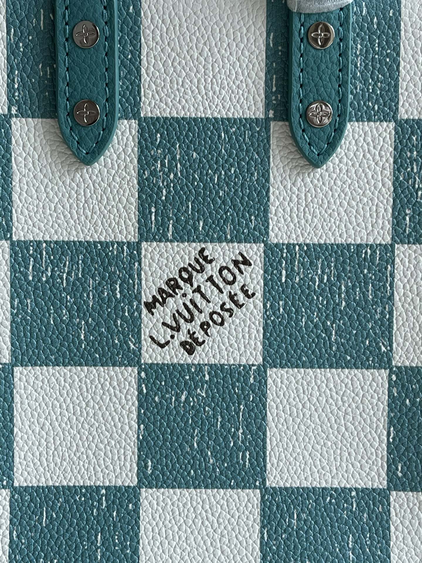 LV BAG N