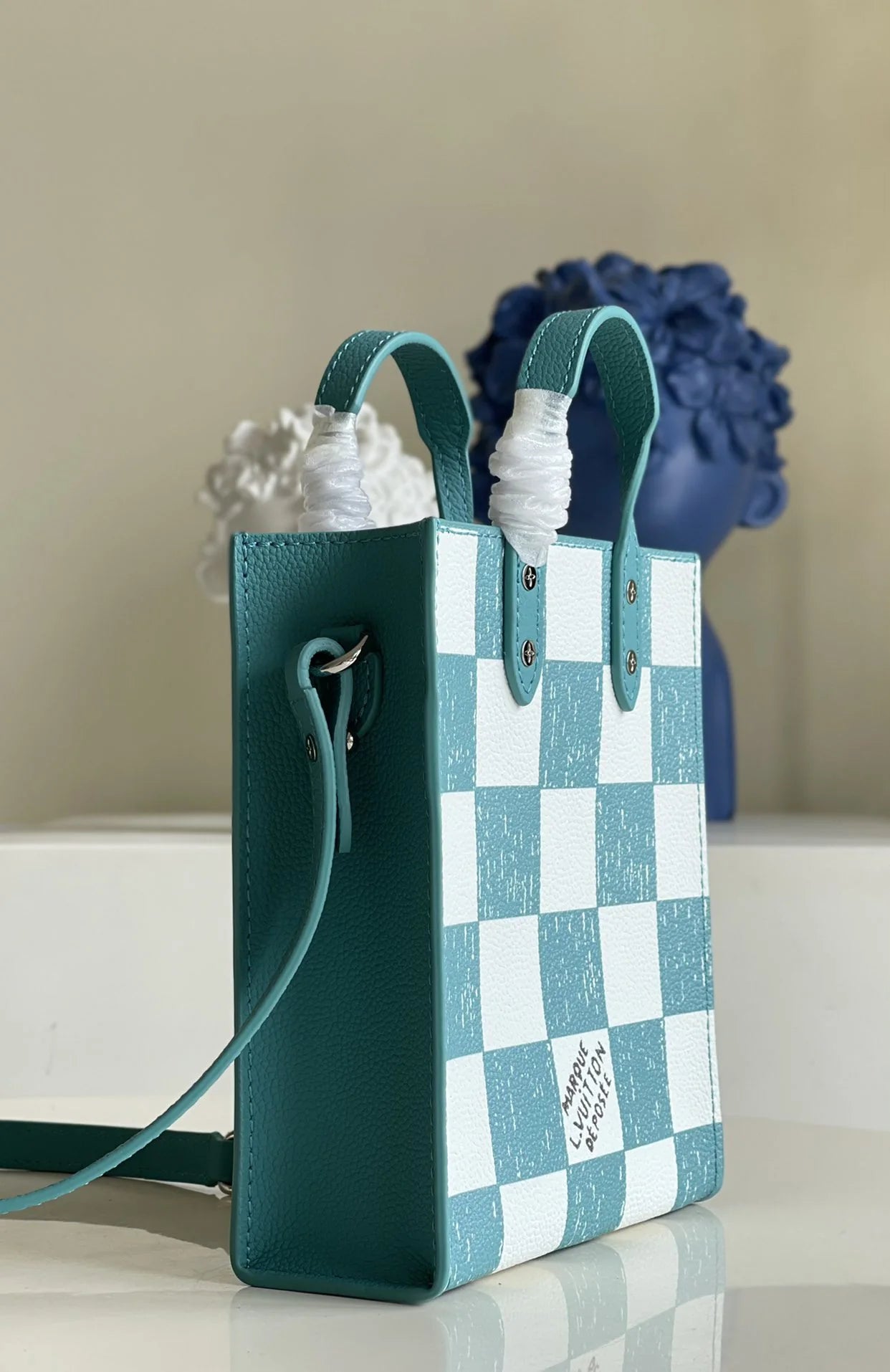 LV BAG N