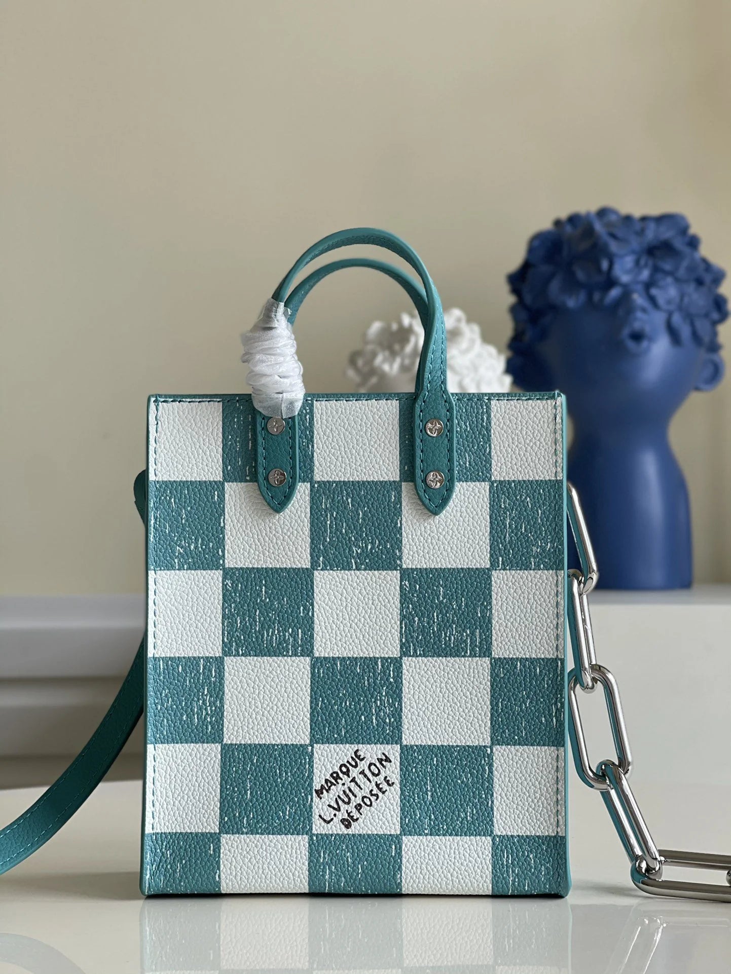 LV BAG N