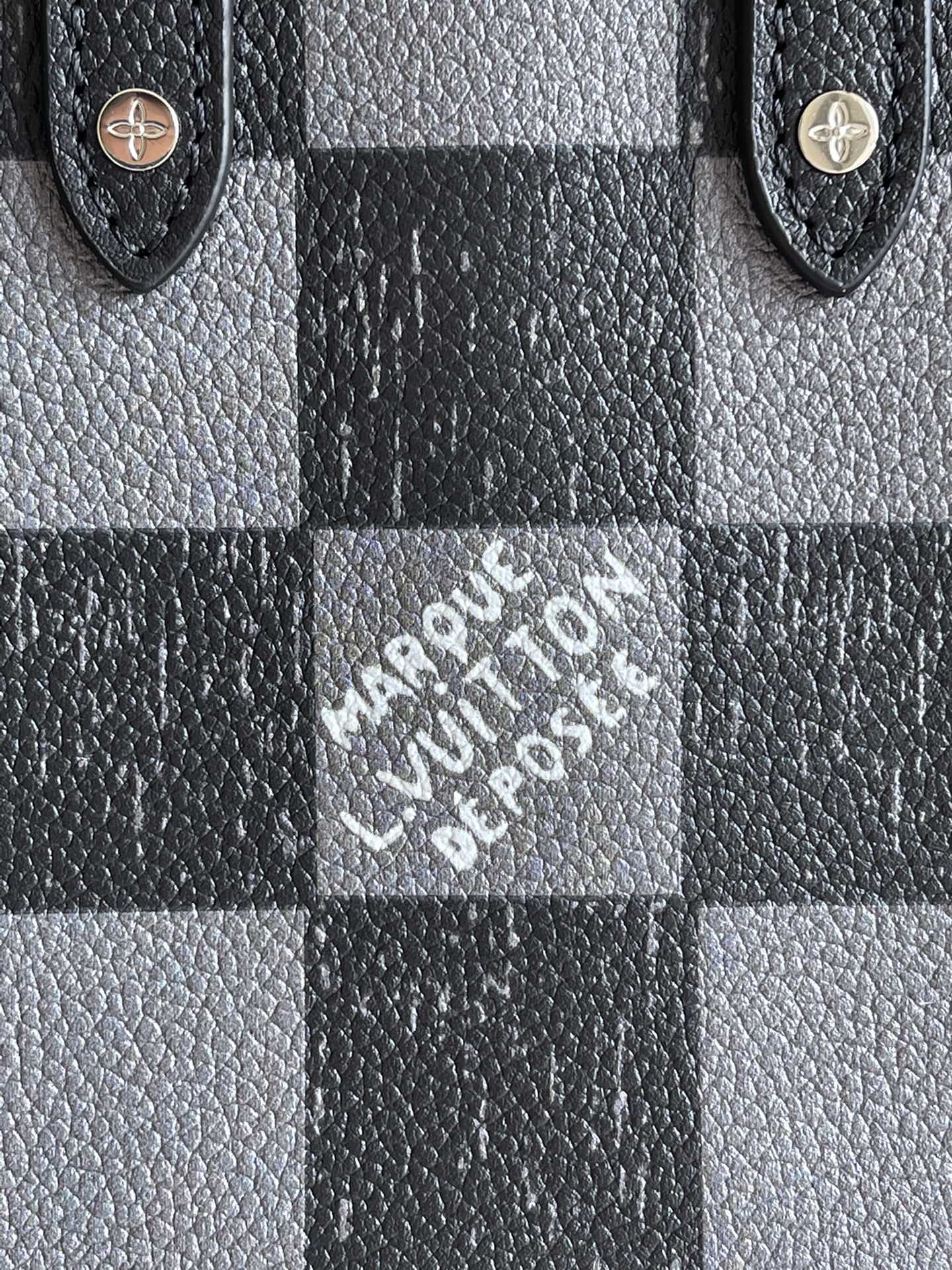 LV BAG N