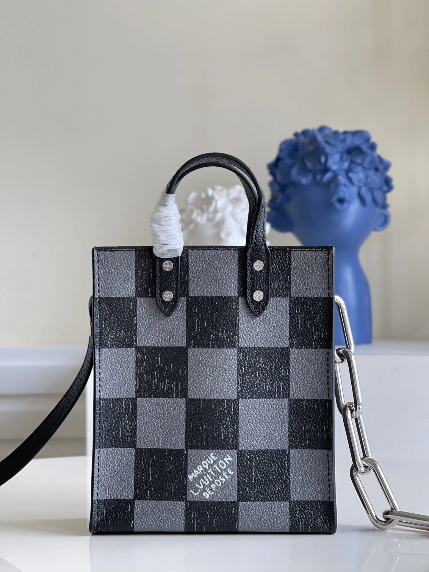 LV BAG N