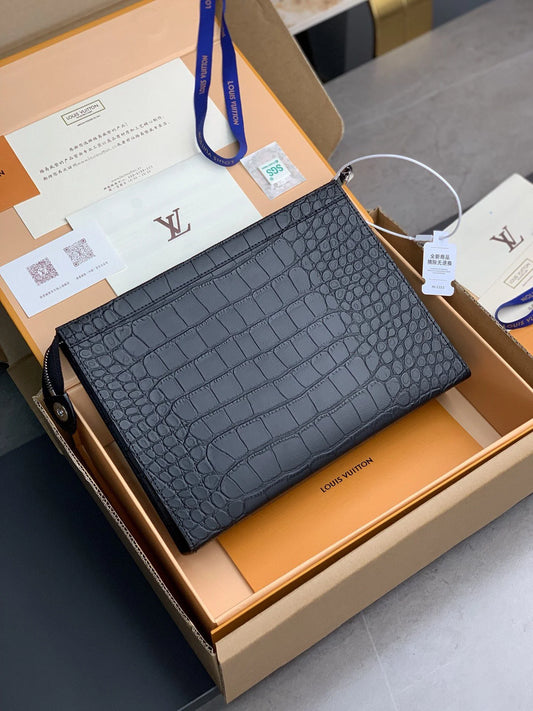 LV Hide Away MM