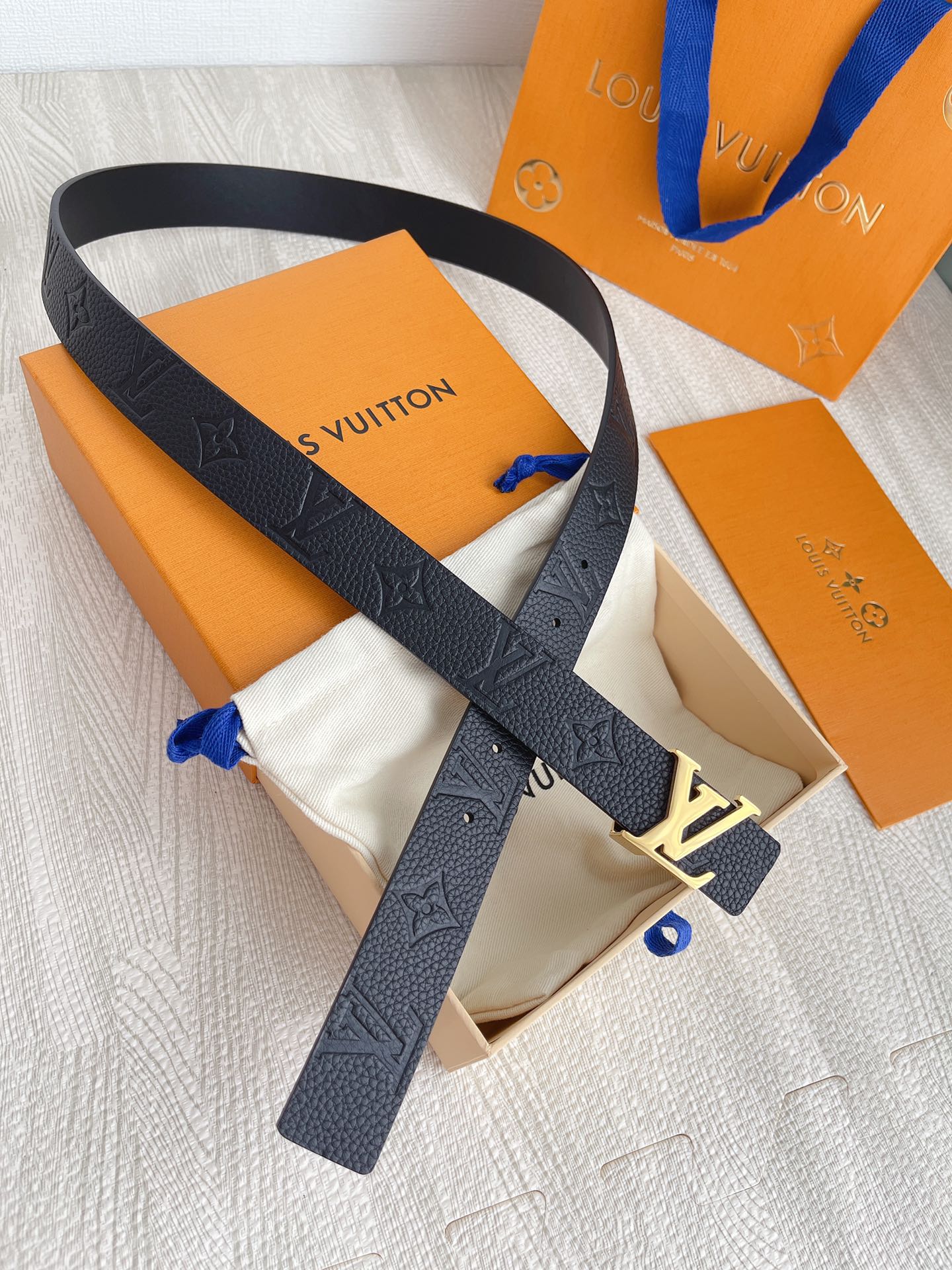 LV BELT