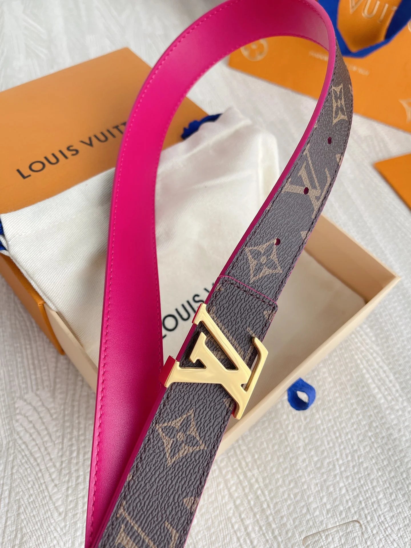 LV BELT