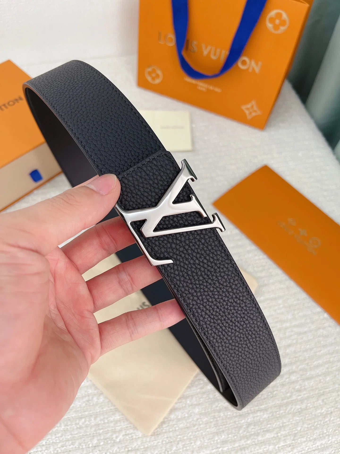 LV BELT