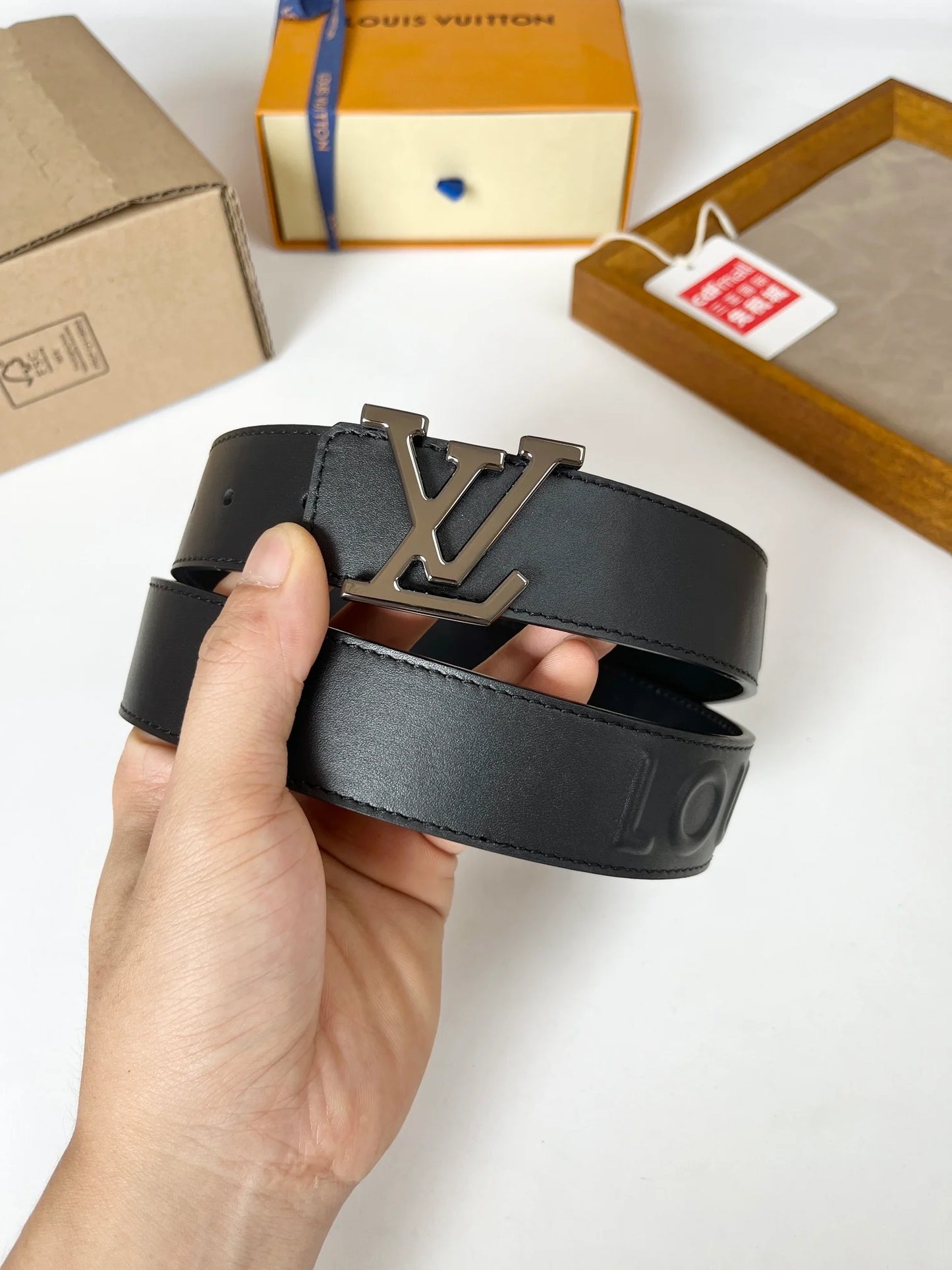 LV BELT