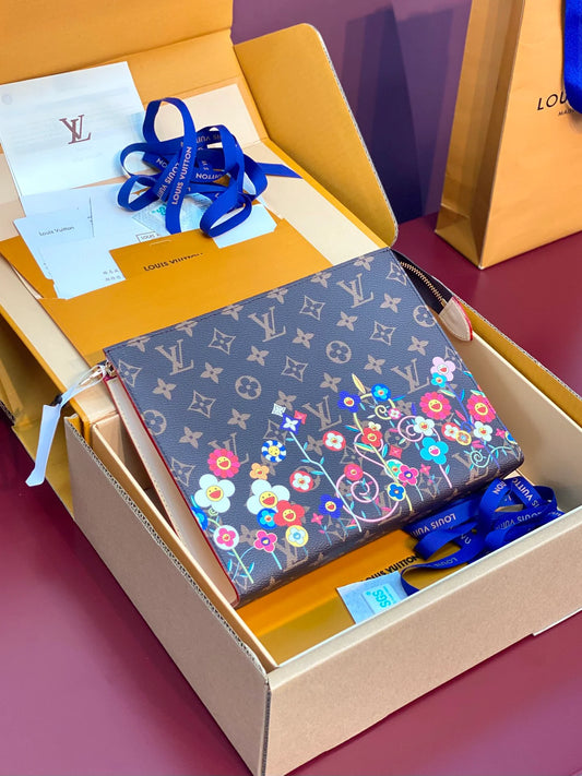 LV CLUTCH