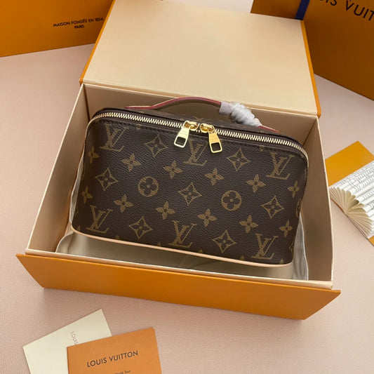 LV CLUTCH