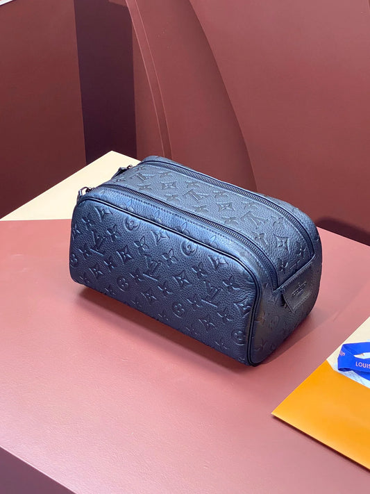 LV CLUTCH