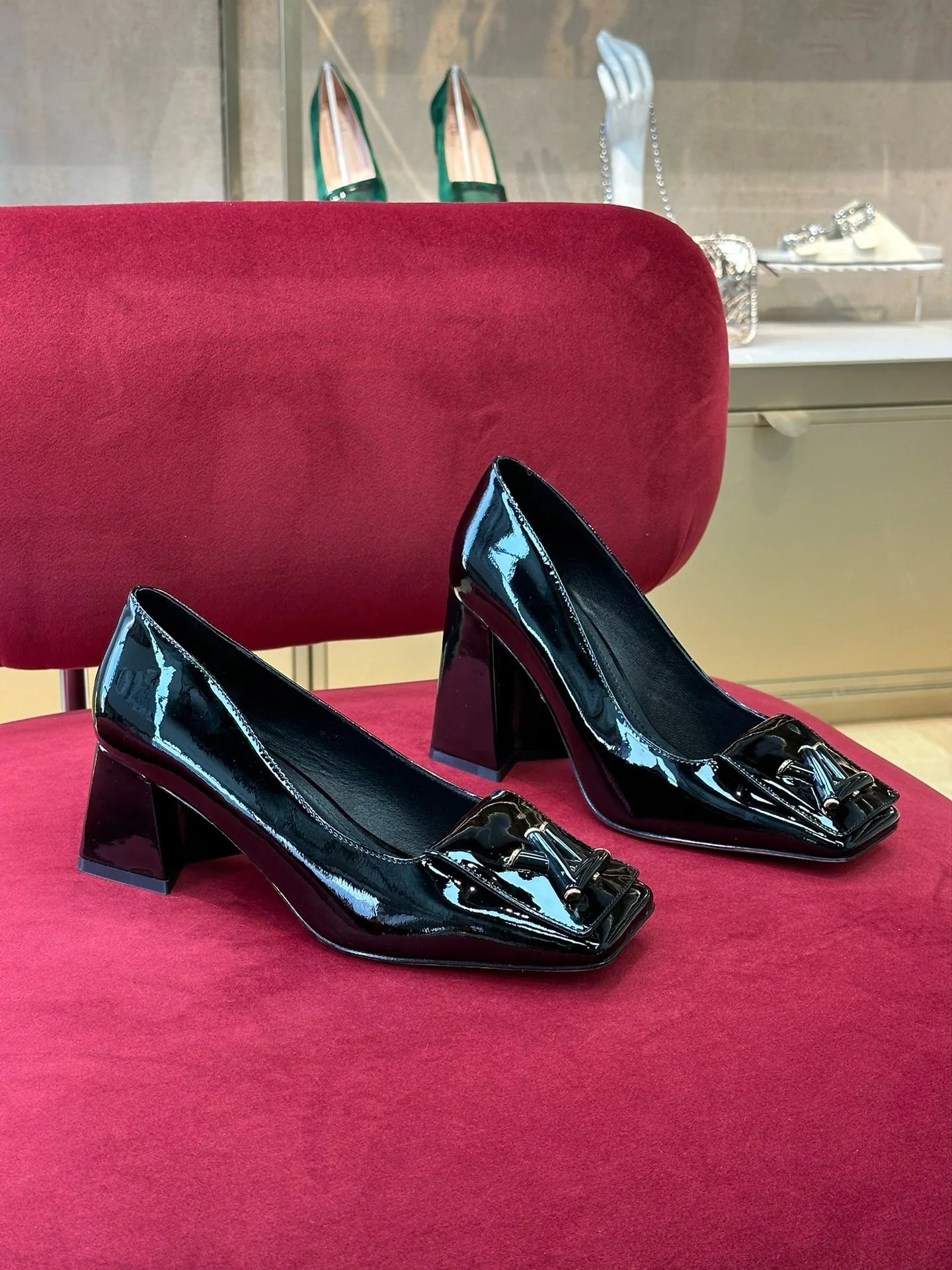 LV HEELS