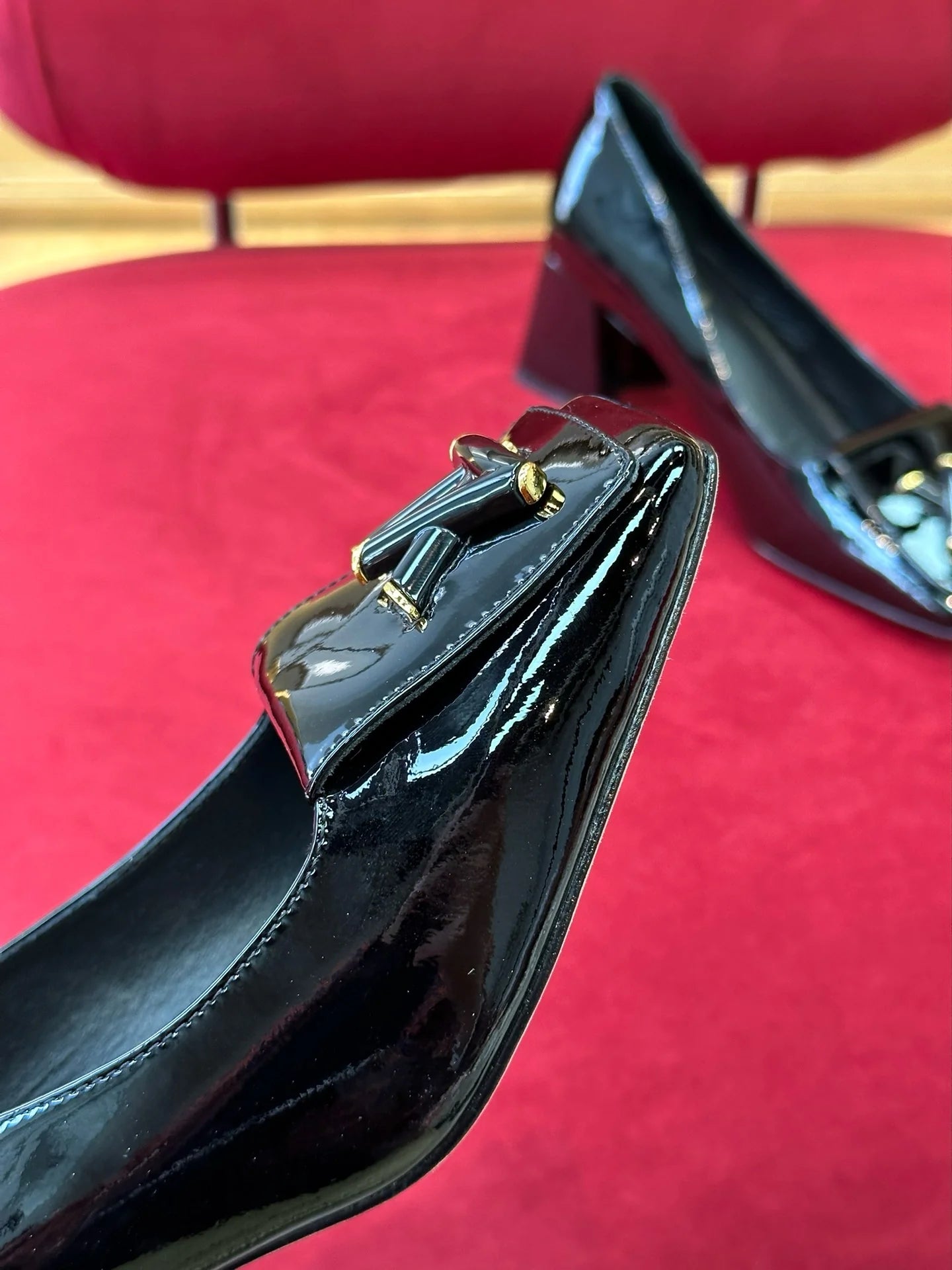 LV HEELS