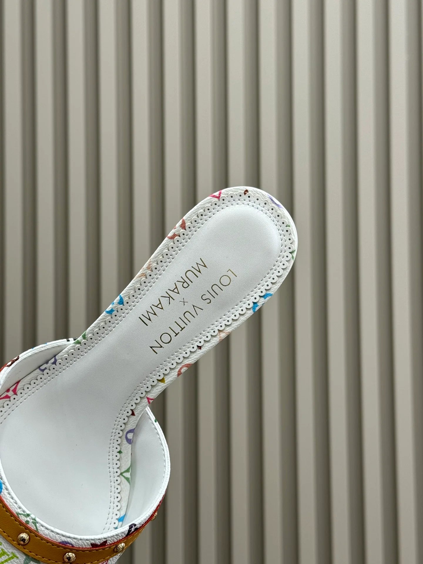 LV HEELS