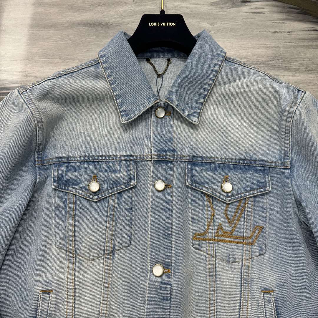 LV JACKET