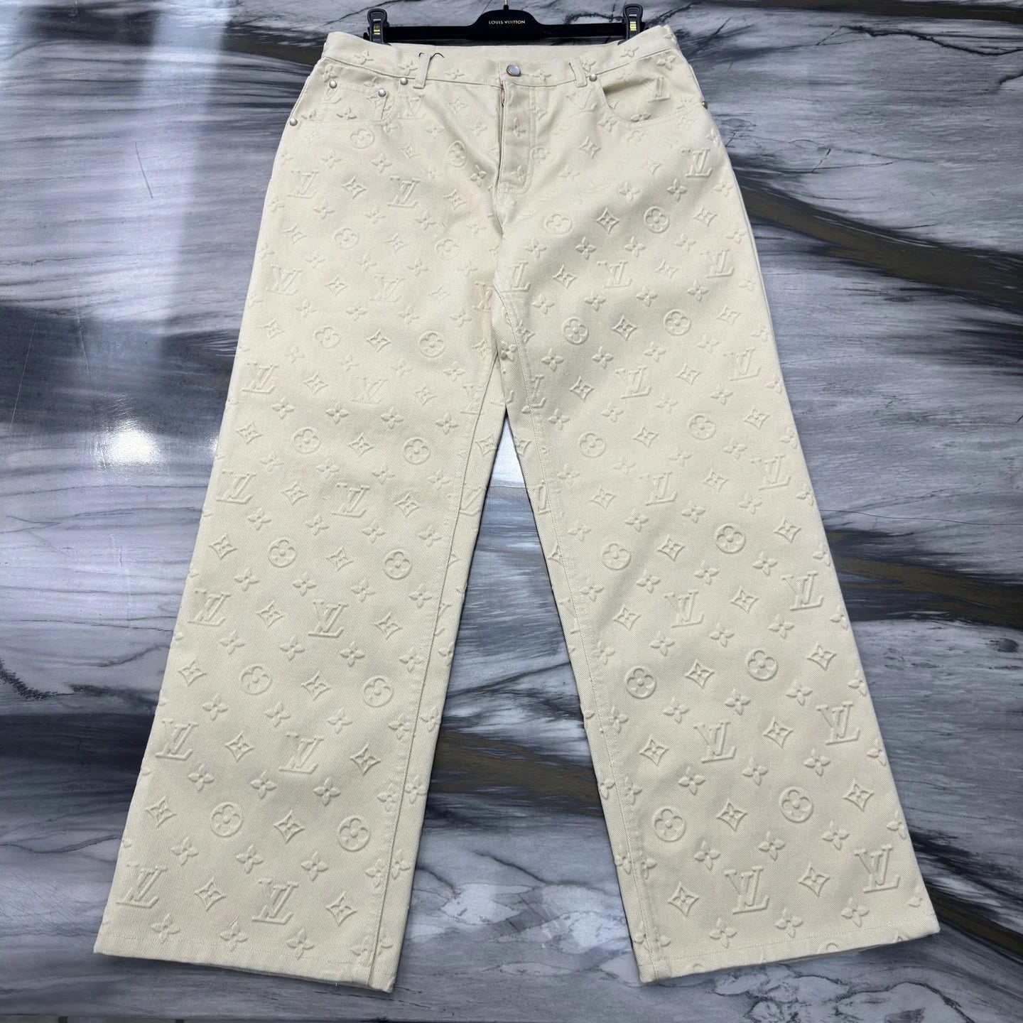 LV JEANS