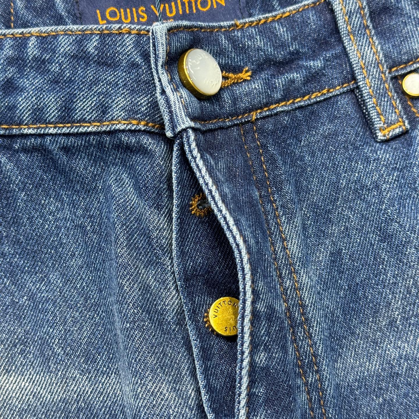LV JEANS