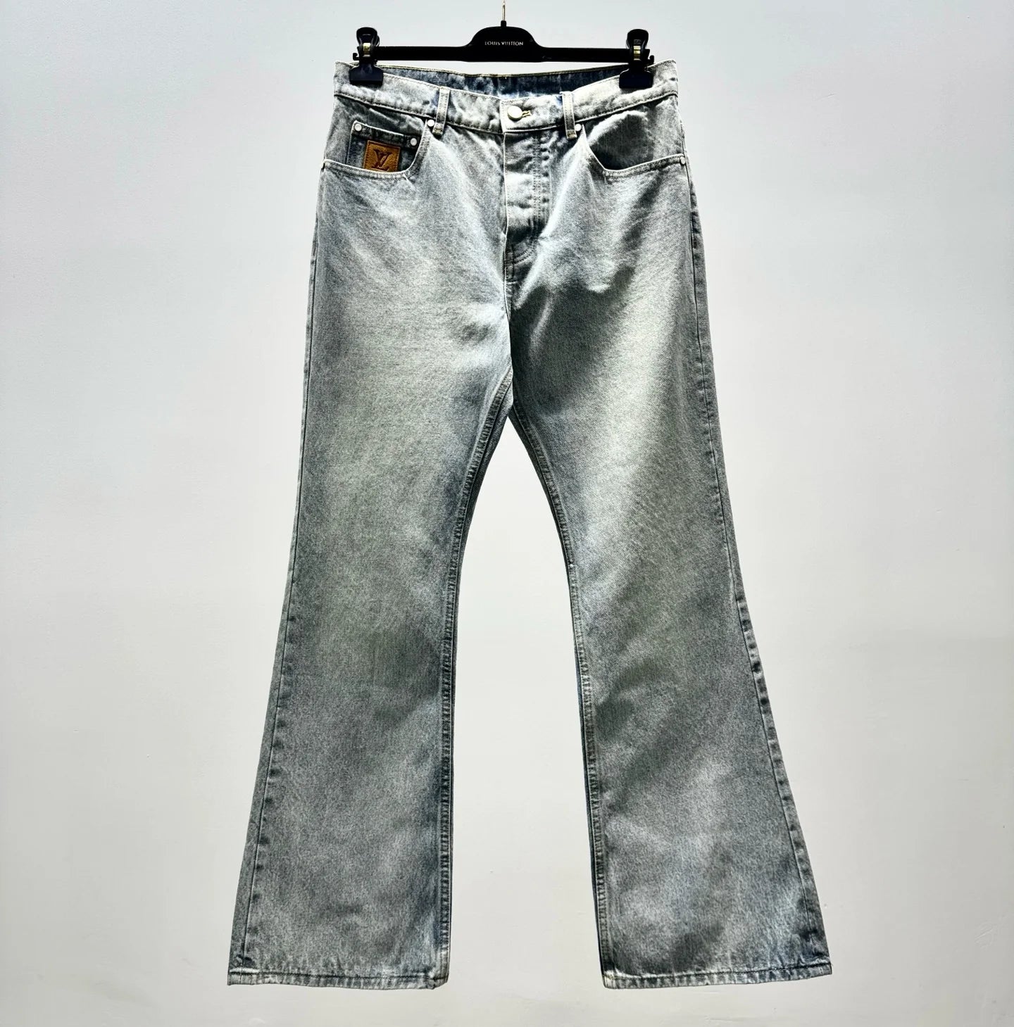 LV JEANS