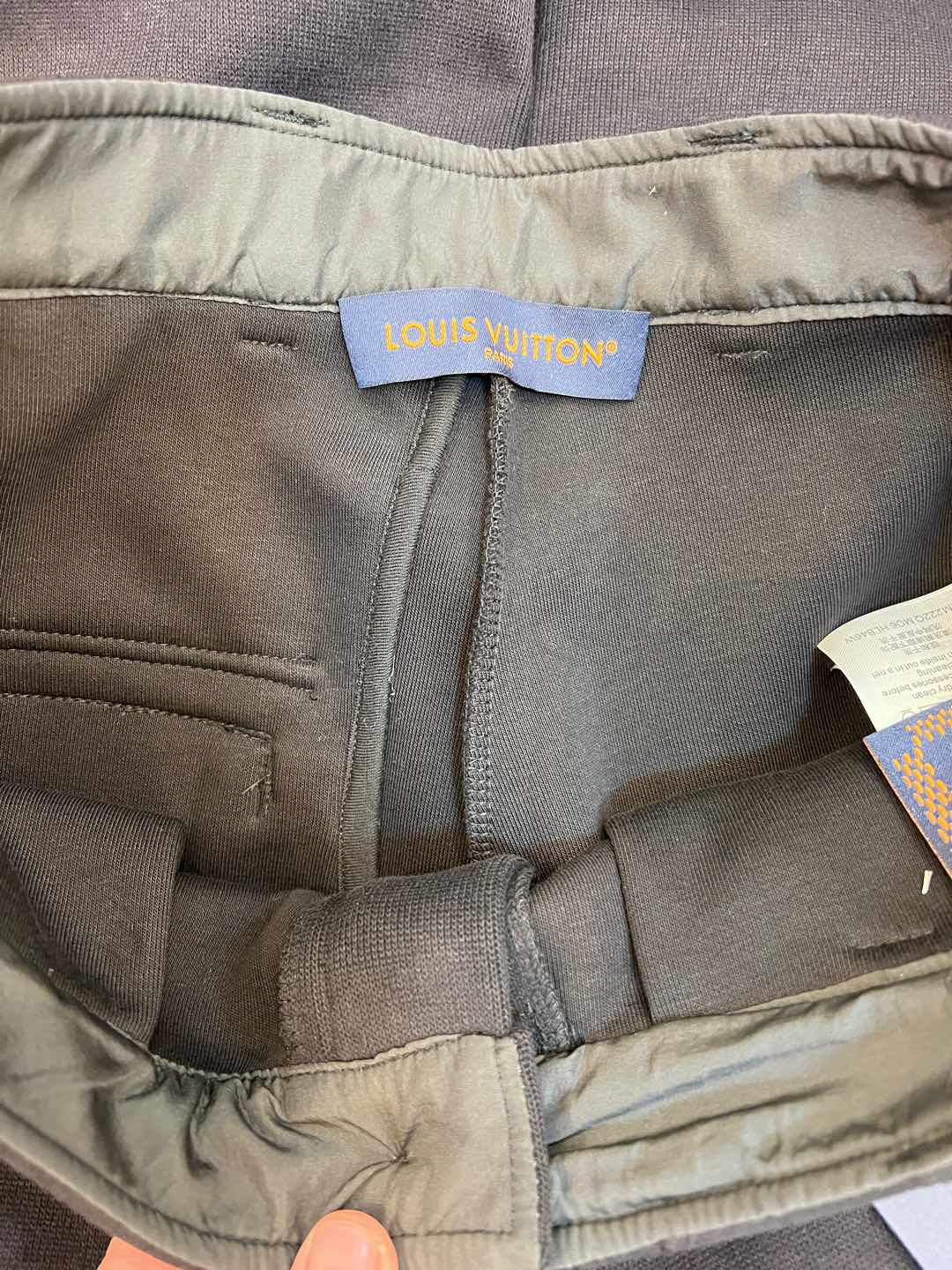 LV JEANS
