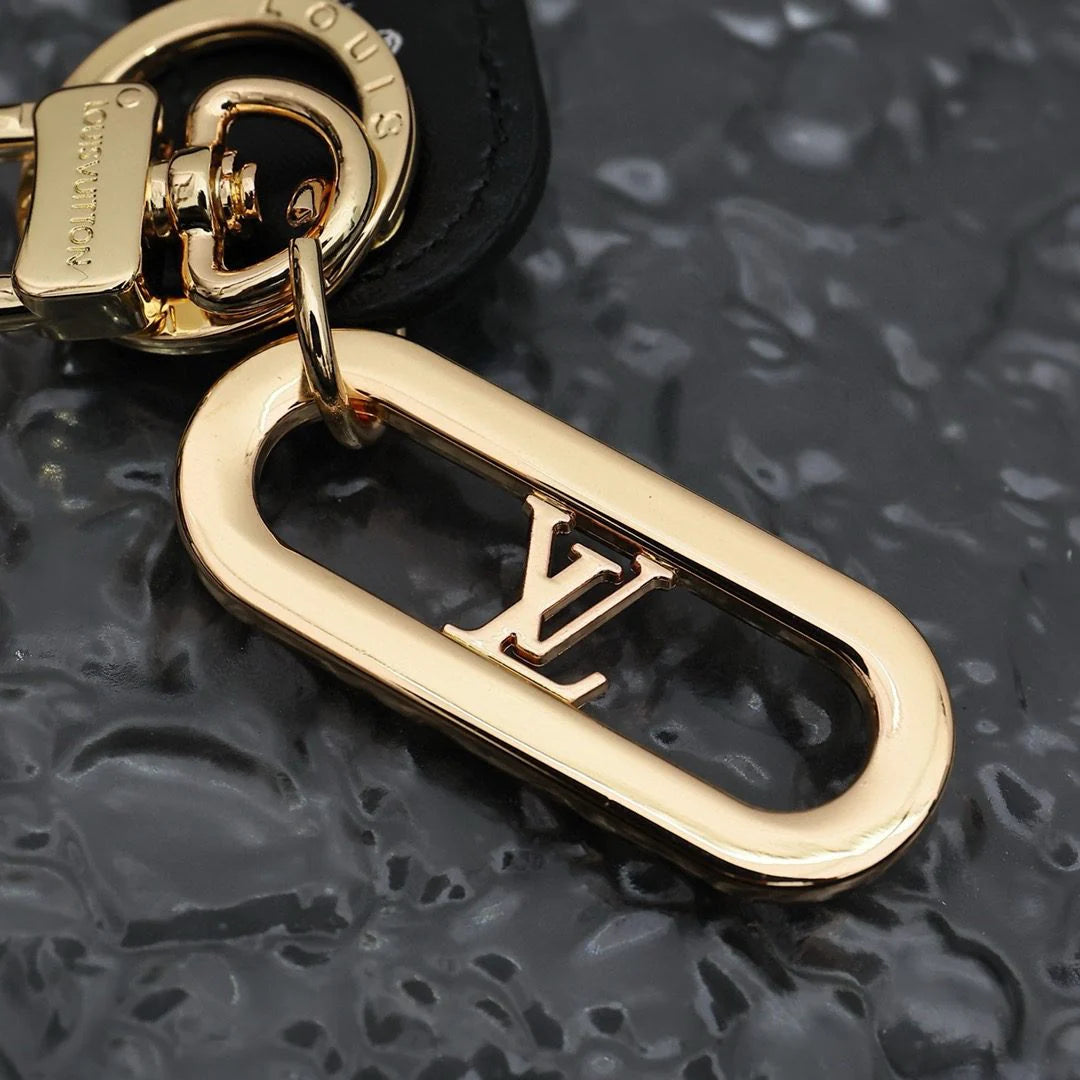 LV KEY HOLDER