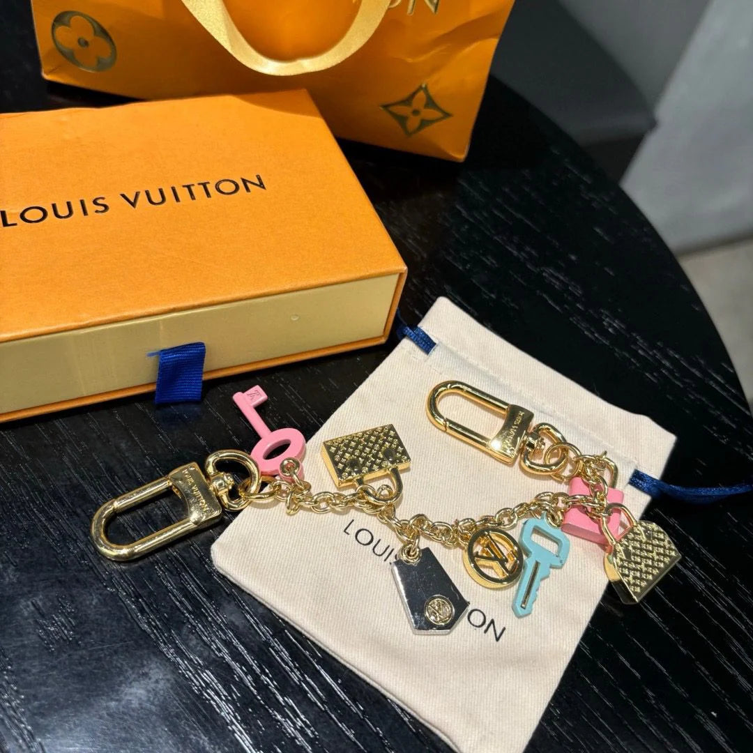 LV KEY HOLDER