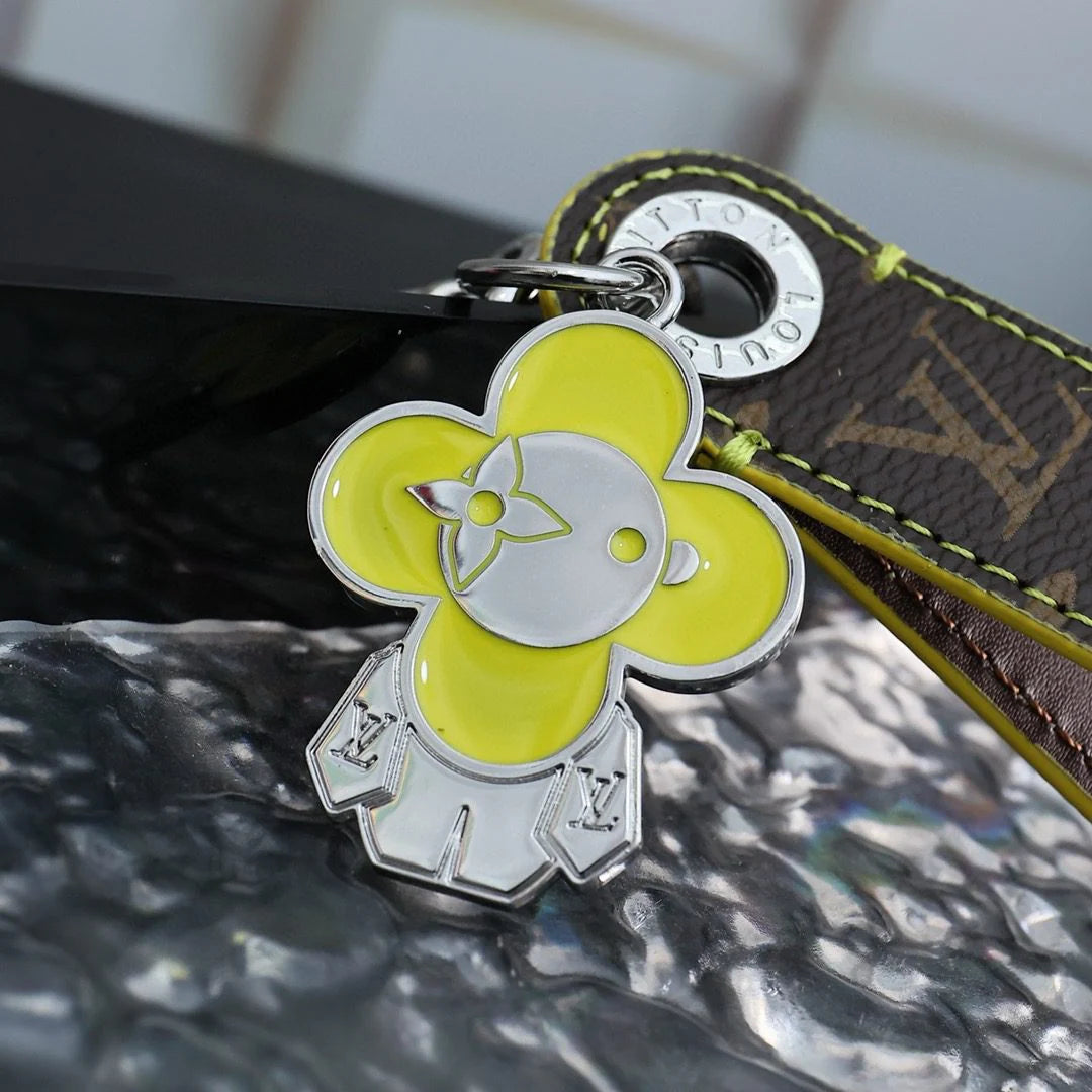 LV KEY HOLDER
