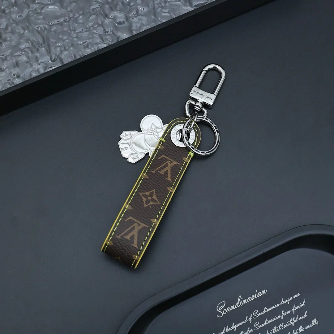 LV KEY HOLDER