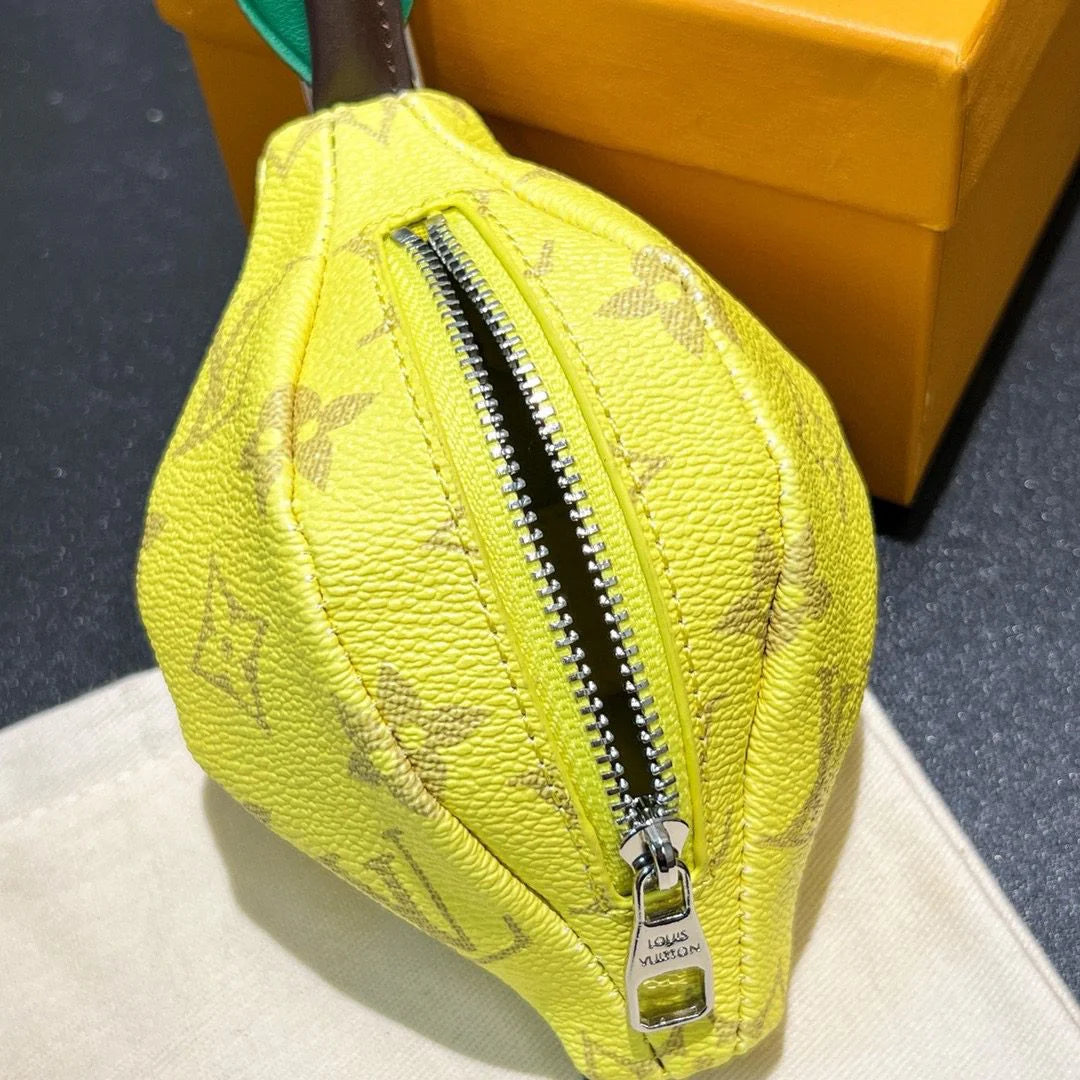 LV KEY HOLDER