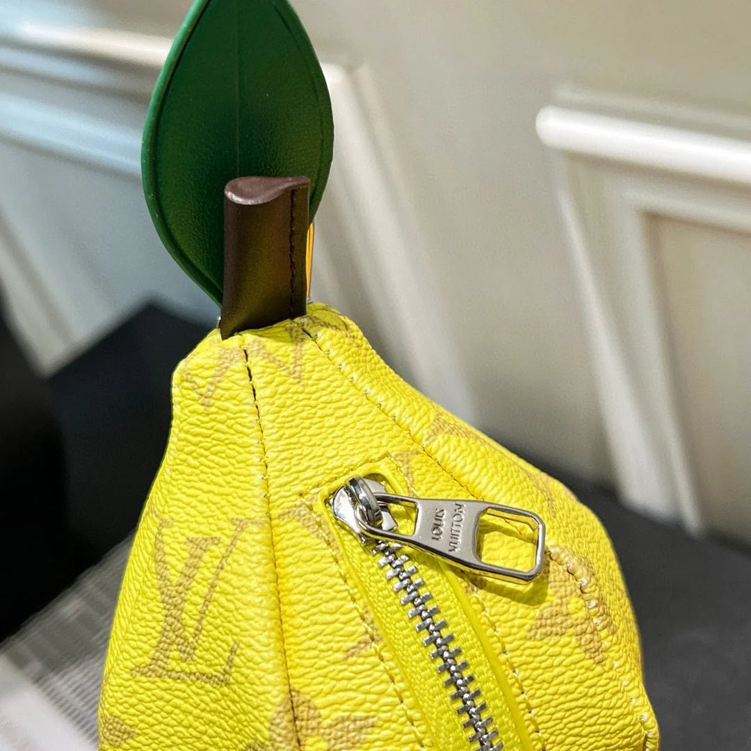 LV KEY HOLDER