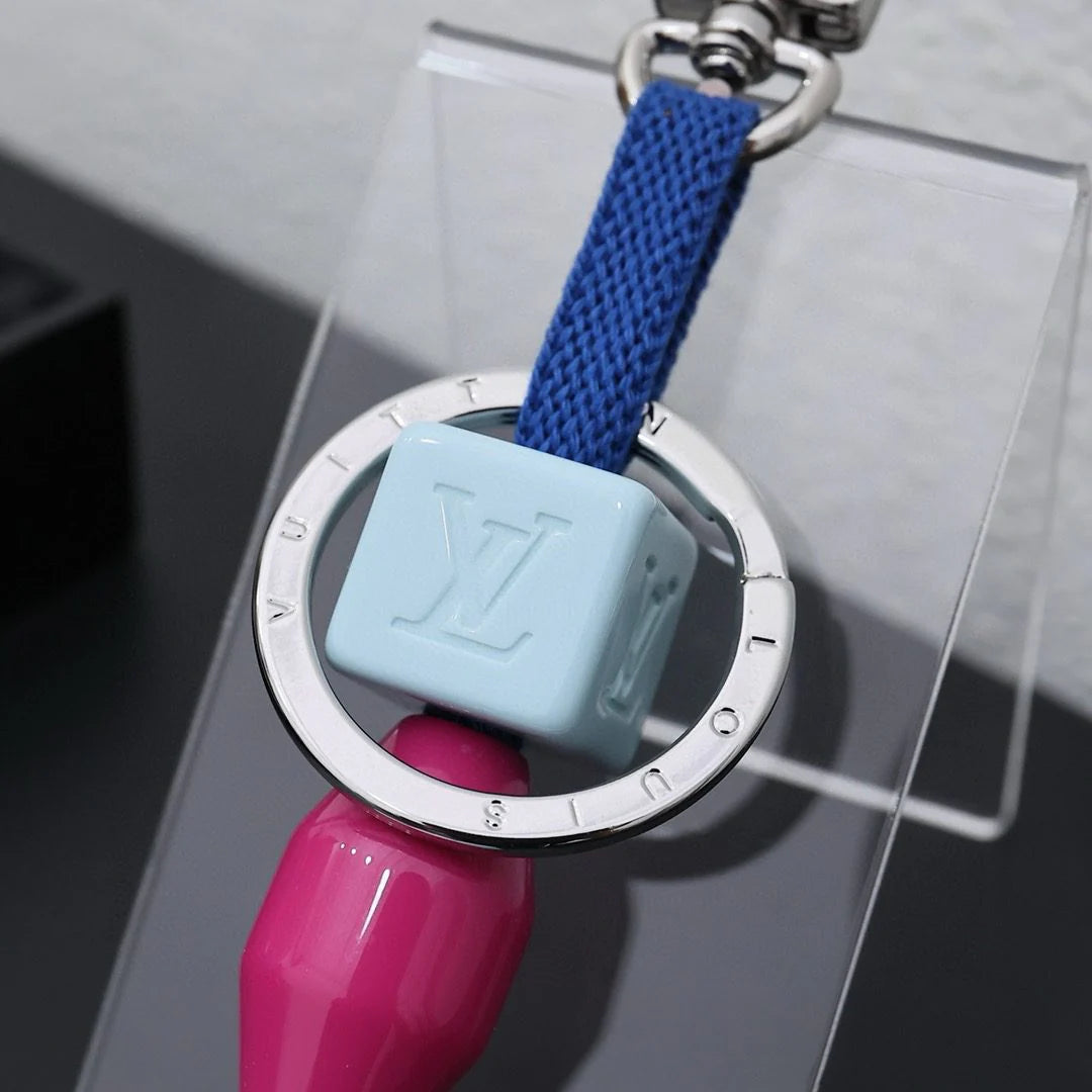 LV KEY HOLDER