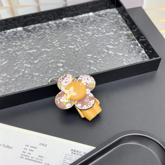 LV KEY HOLDER