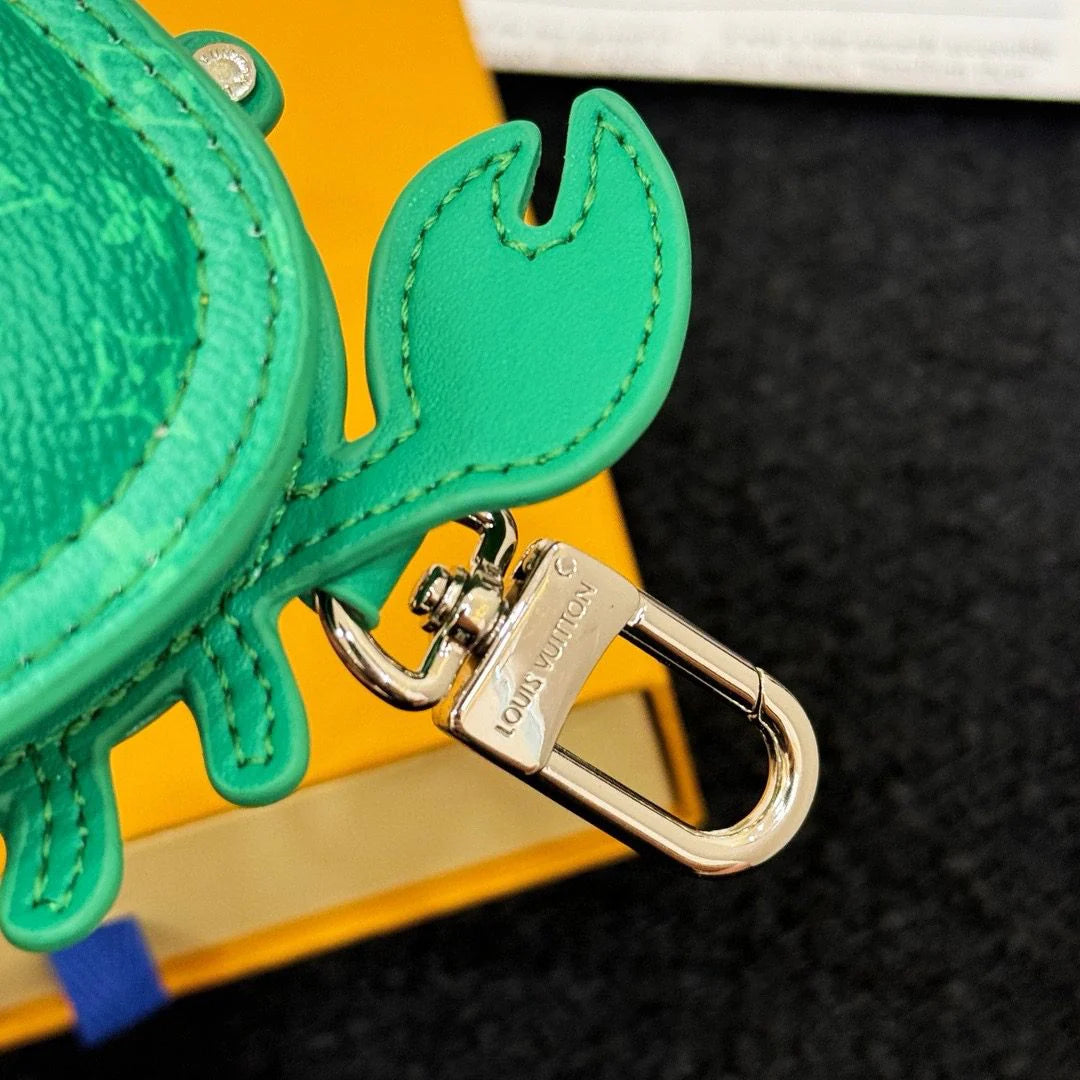 LV KEY HOLDER