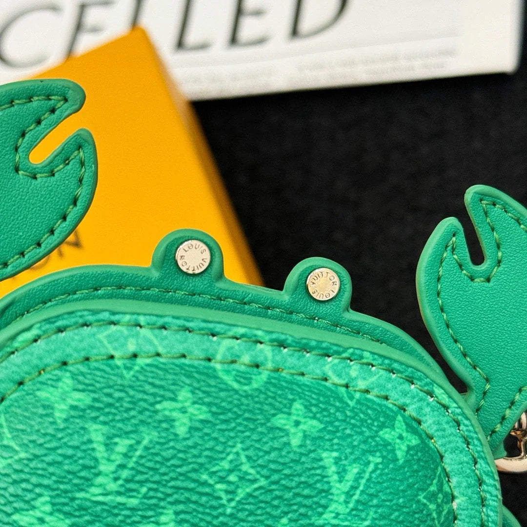 LV KEY HOLDER