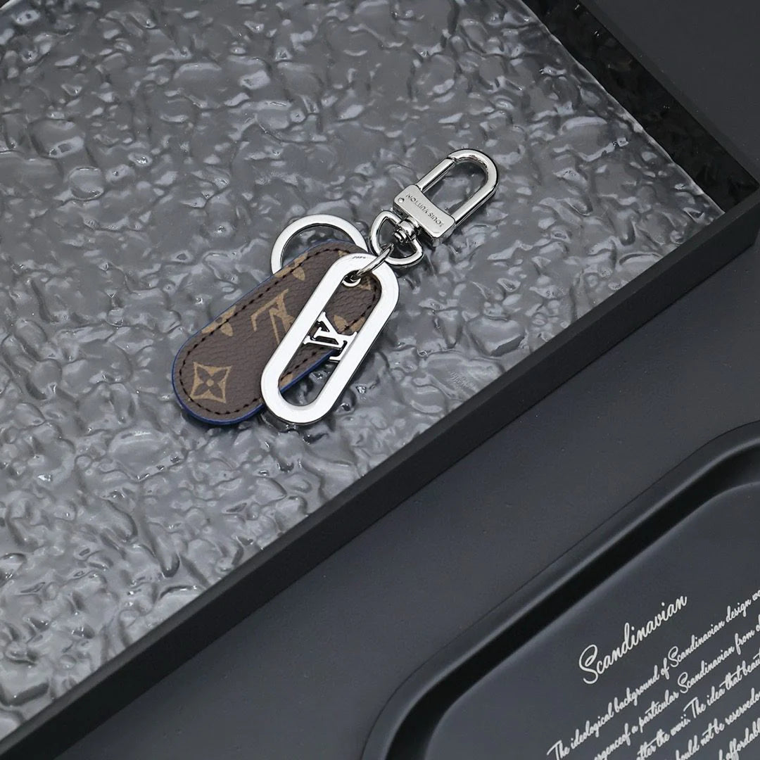 LV KEY HOLDER