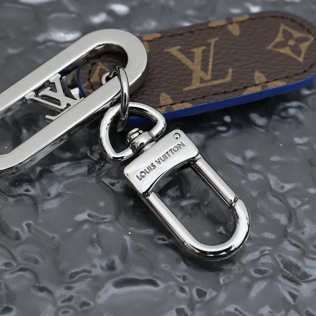 LV KEY HOLDER