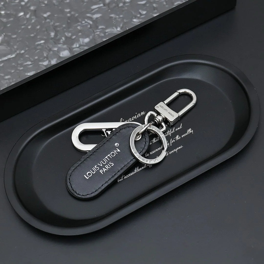 LV KEY HOLDER
