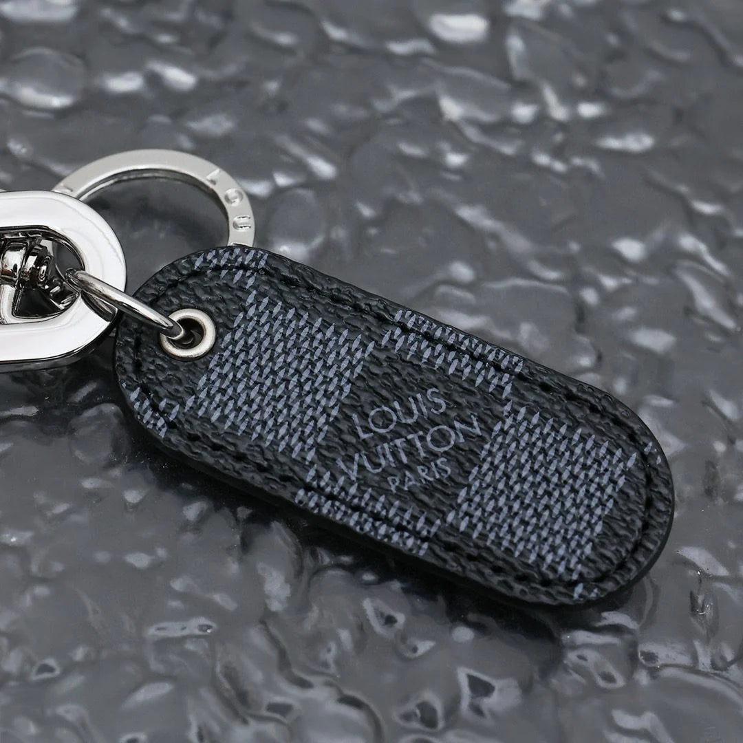 LV KEY HOLDER