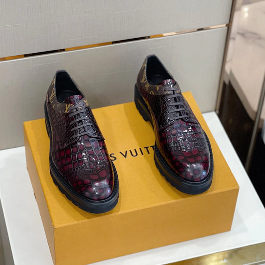 LV LOAFER