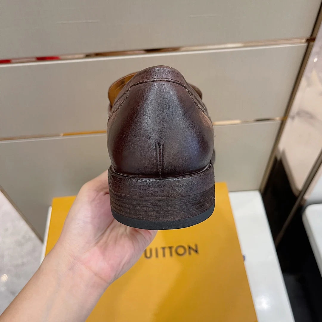 LV LOAFER