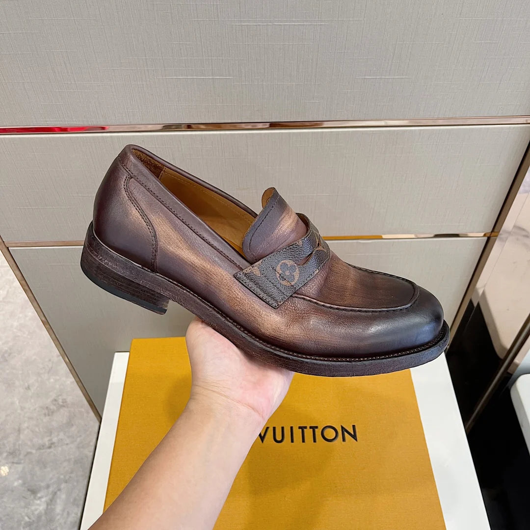 LV LOAFER