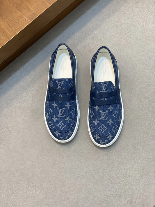 LV LOAFER