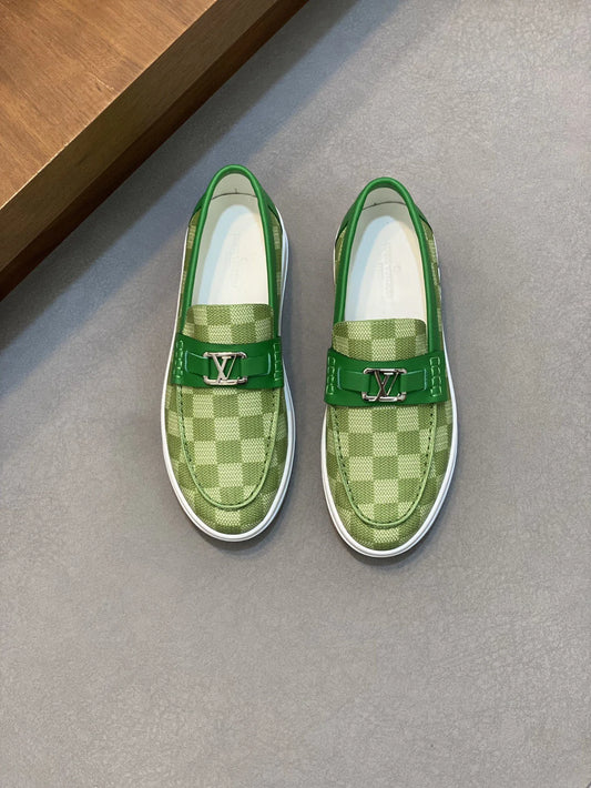 LV LOAFER