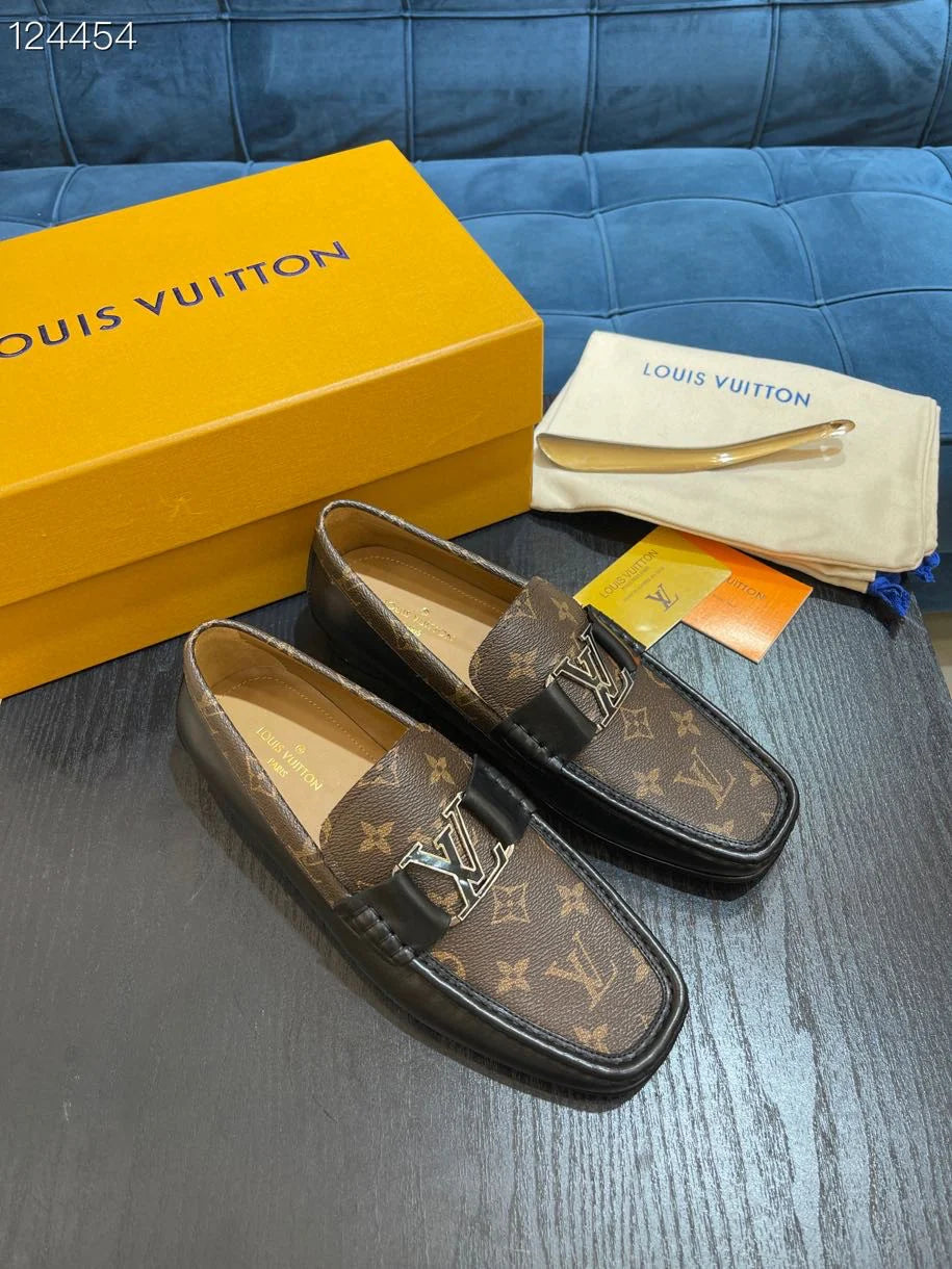 LV LOAFER
