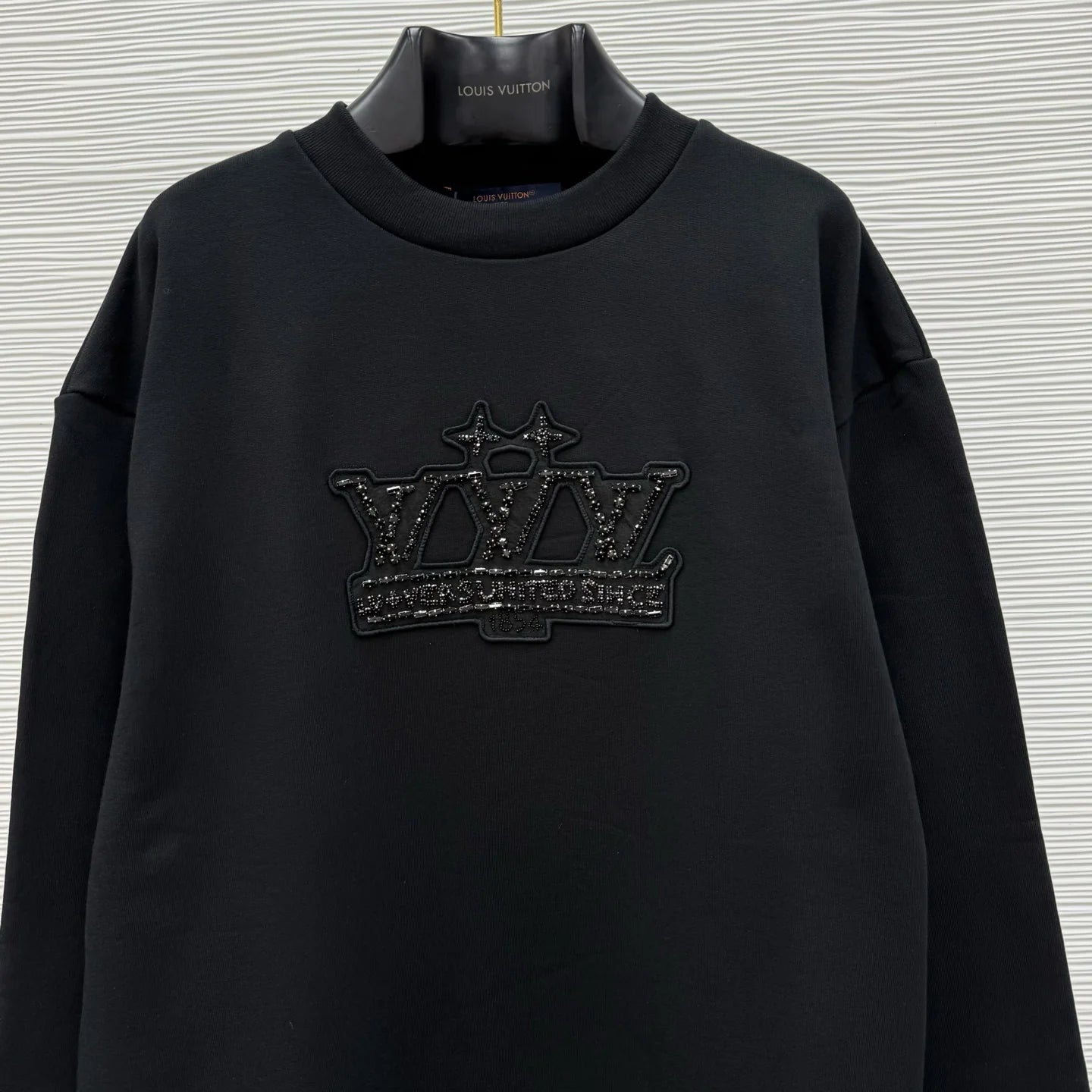 LV LONG SLEEVE