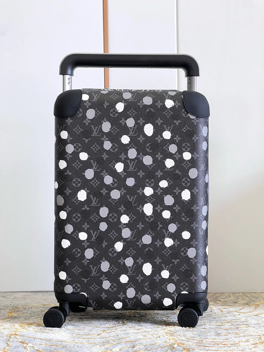 LV LUGGAGE