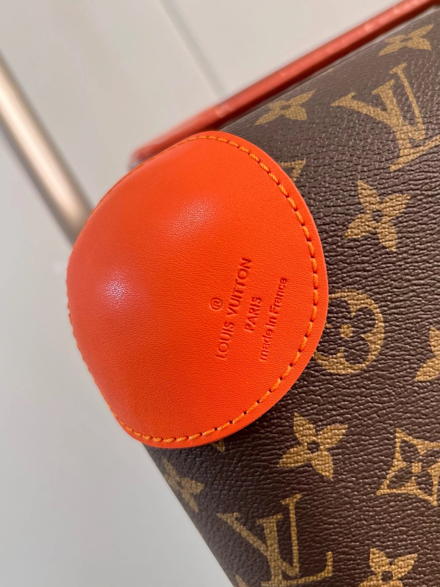 LV LUGGAGE