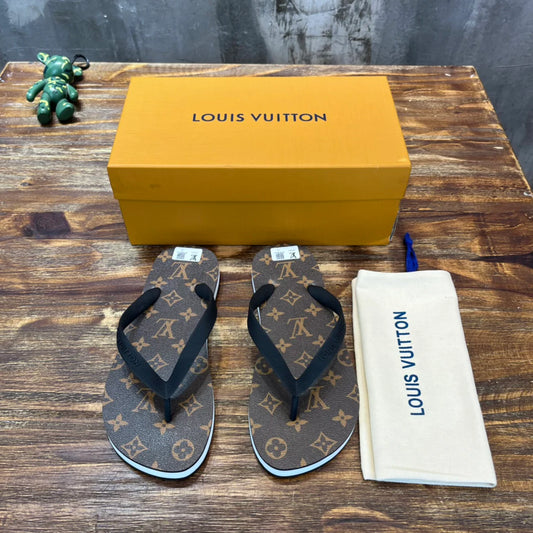 LV SANDAL