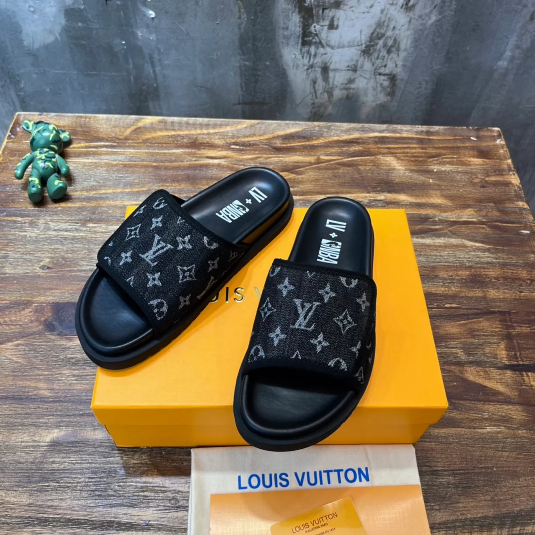 LV SANDAL