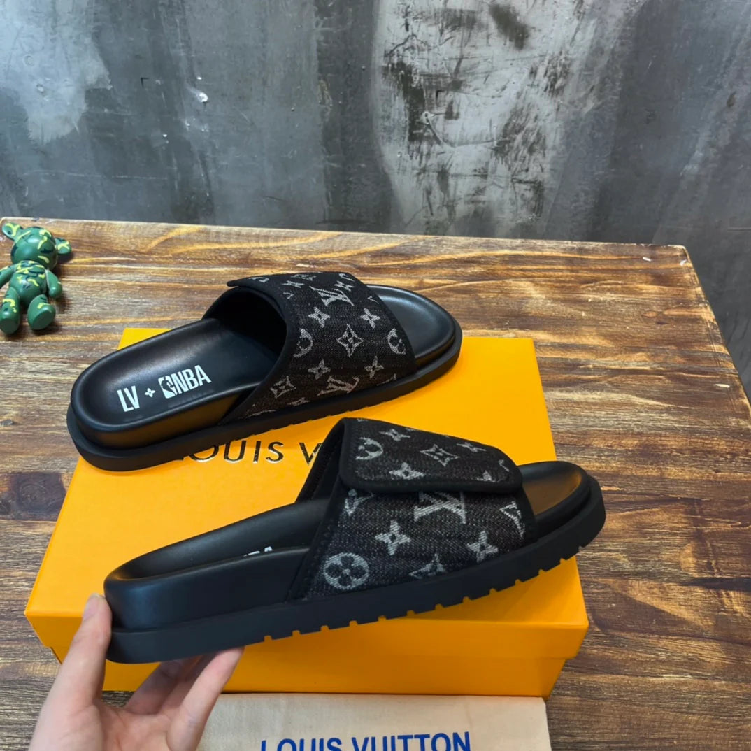 LV SANDAL