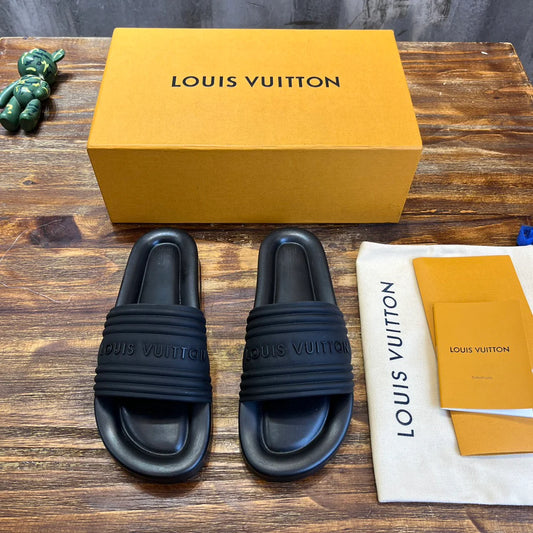 LV SANDAL
