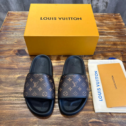 LV SANDAL