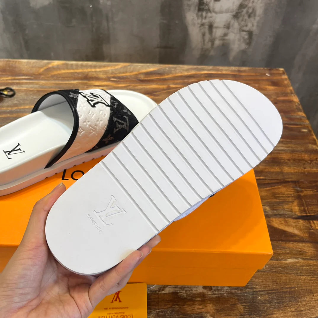LV SANDAL